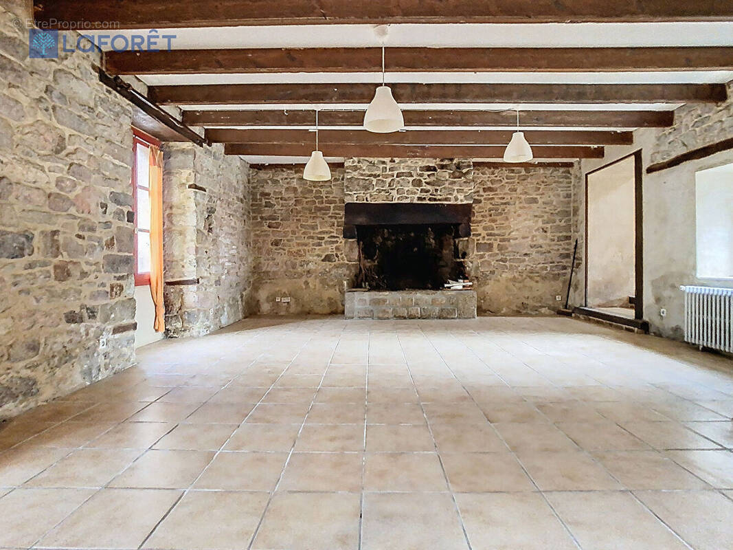 Maison à PONT-SCORFF