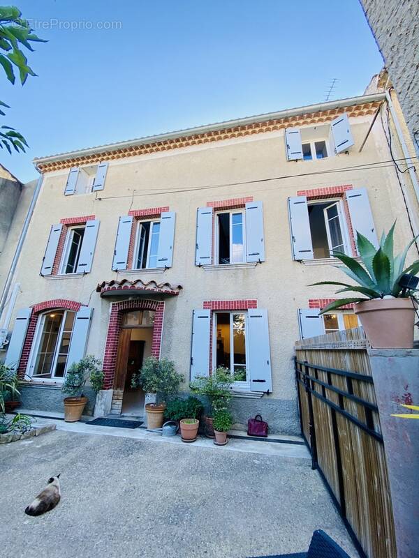 Maison à MONTEUX
