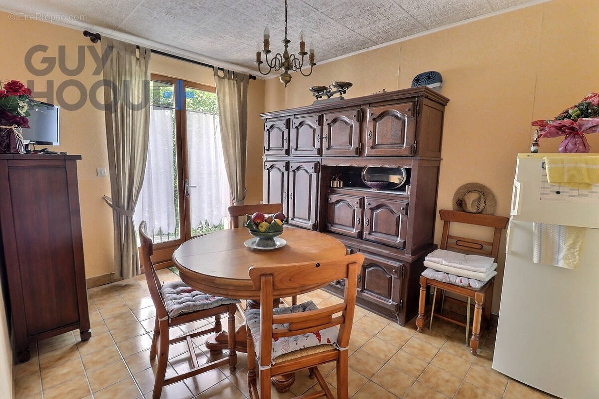 Appartement à COULOMMIERS