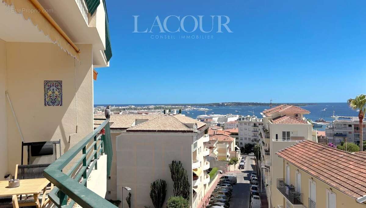 Appartement à CANNES