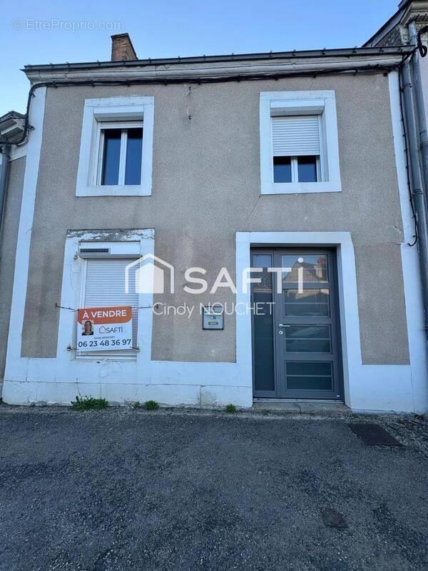 Photo 1 - Maison à MEZERAY
