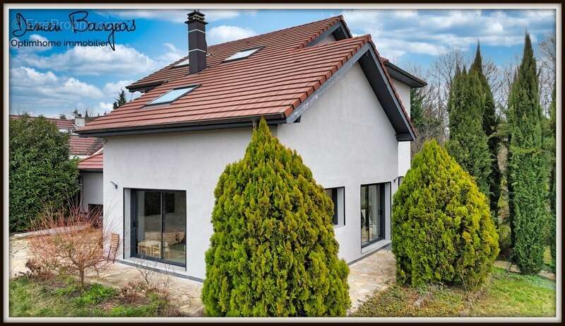 Maison à ORNEX