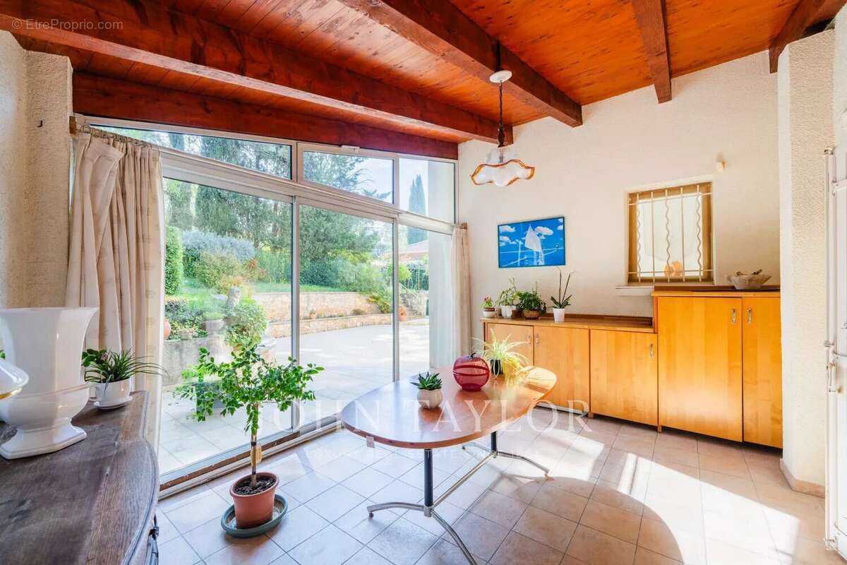 Maison à AIX-EN-PROVENCE
