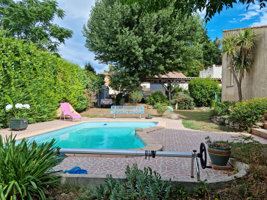 Maison à SAINT-FELIX-DE-LODEZ
