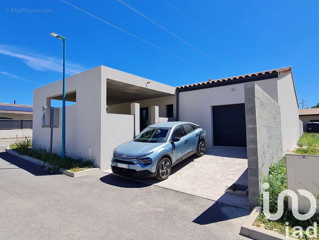 Photo 1 - Maison à LA COUCOURDE