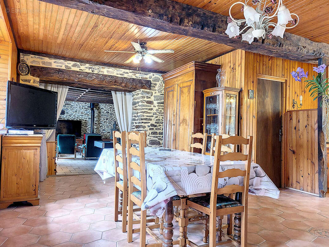 Maison à JOSSELIN