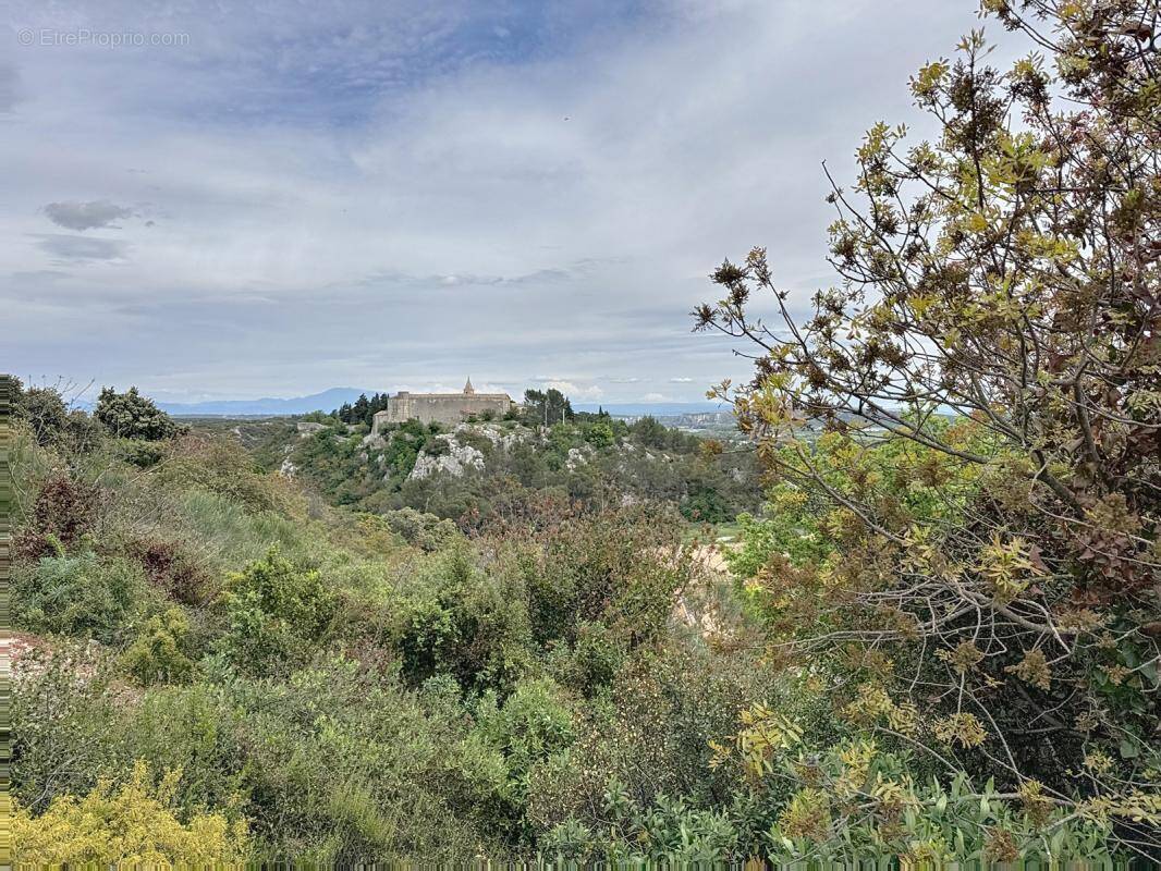 Terrain à ROCHEFORT-DU-GARD