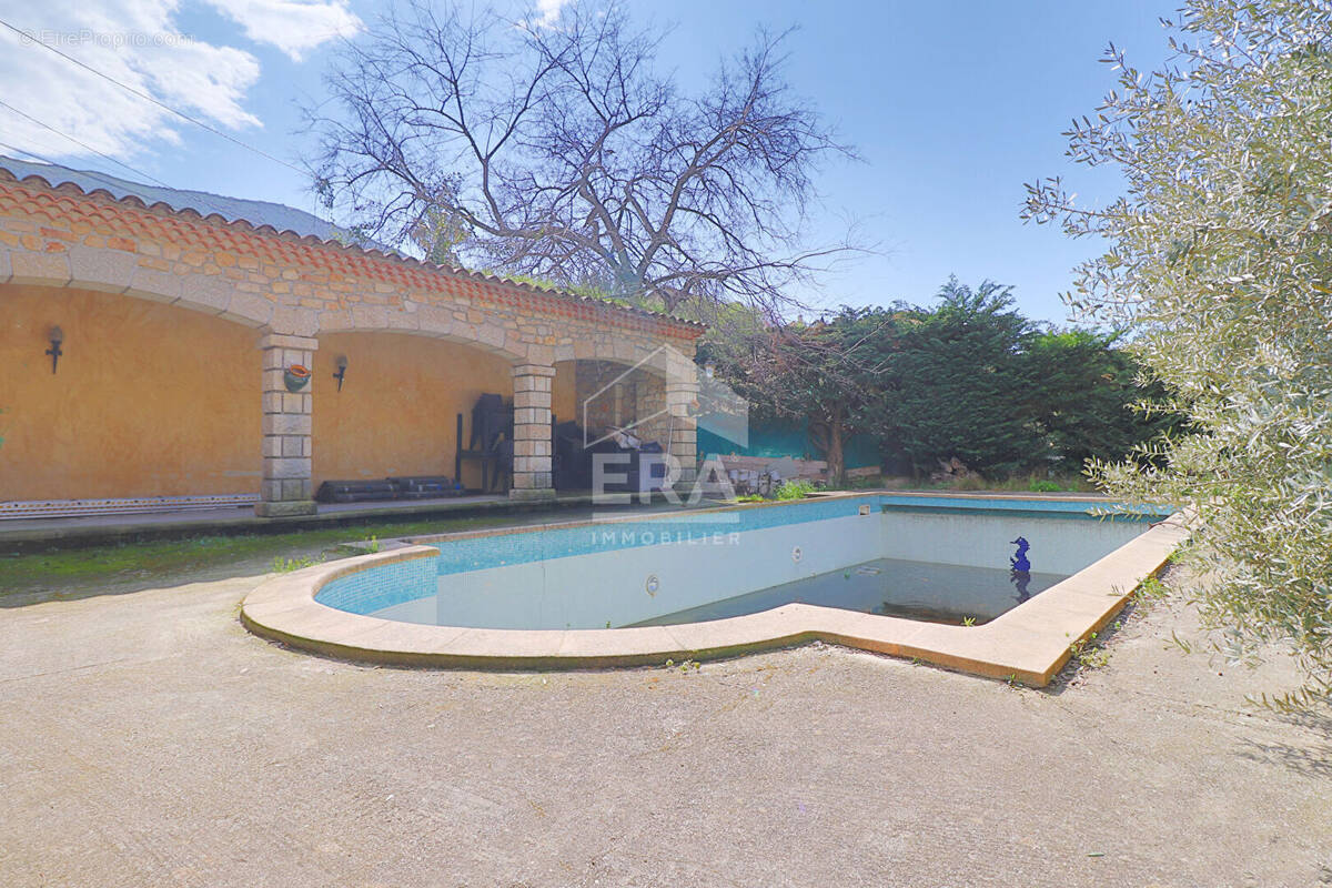 Maison à MARSEILLE-11E