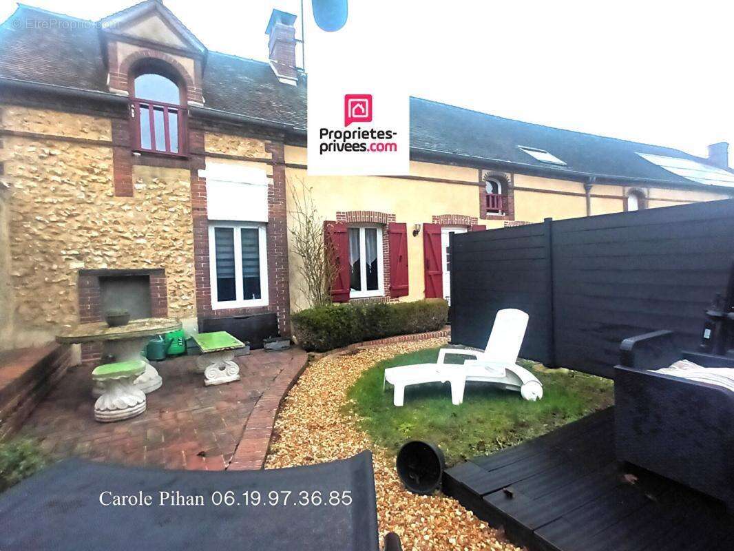 Maison à VERT-EN-DROUAIS