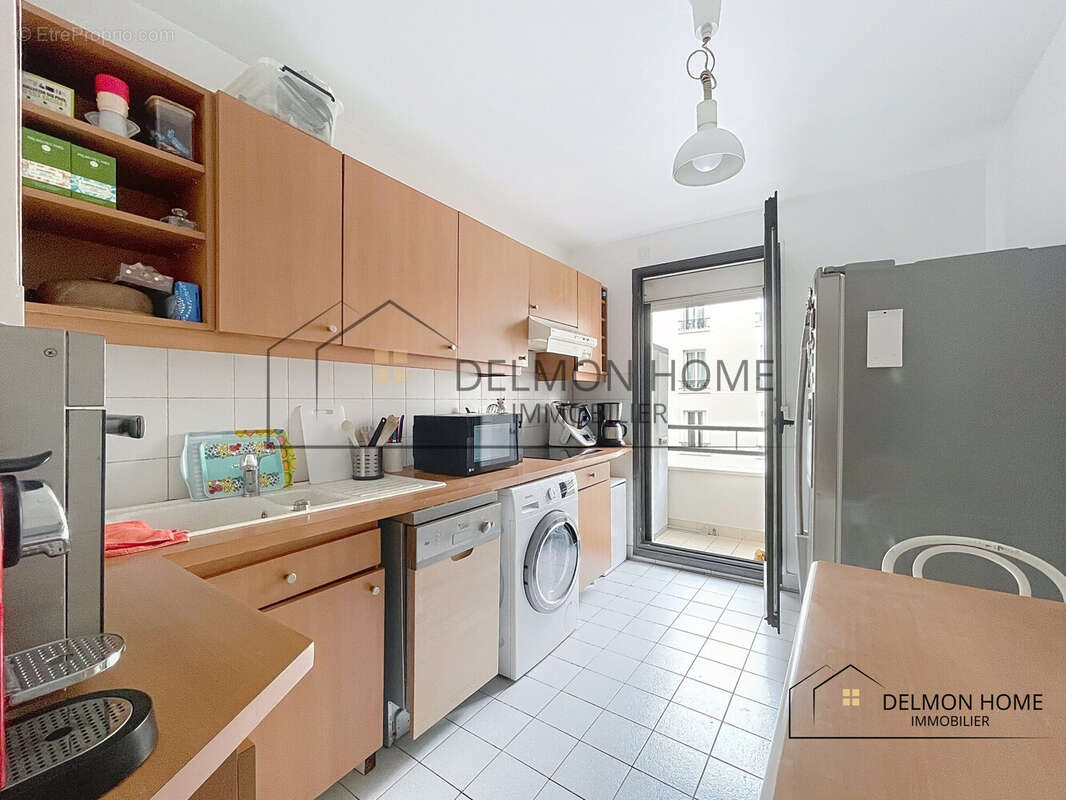 Appartement à COURBEVOIE