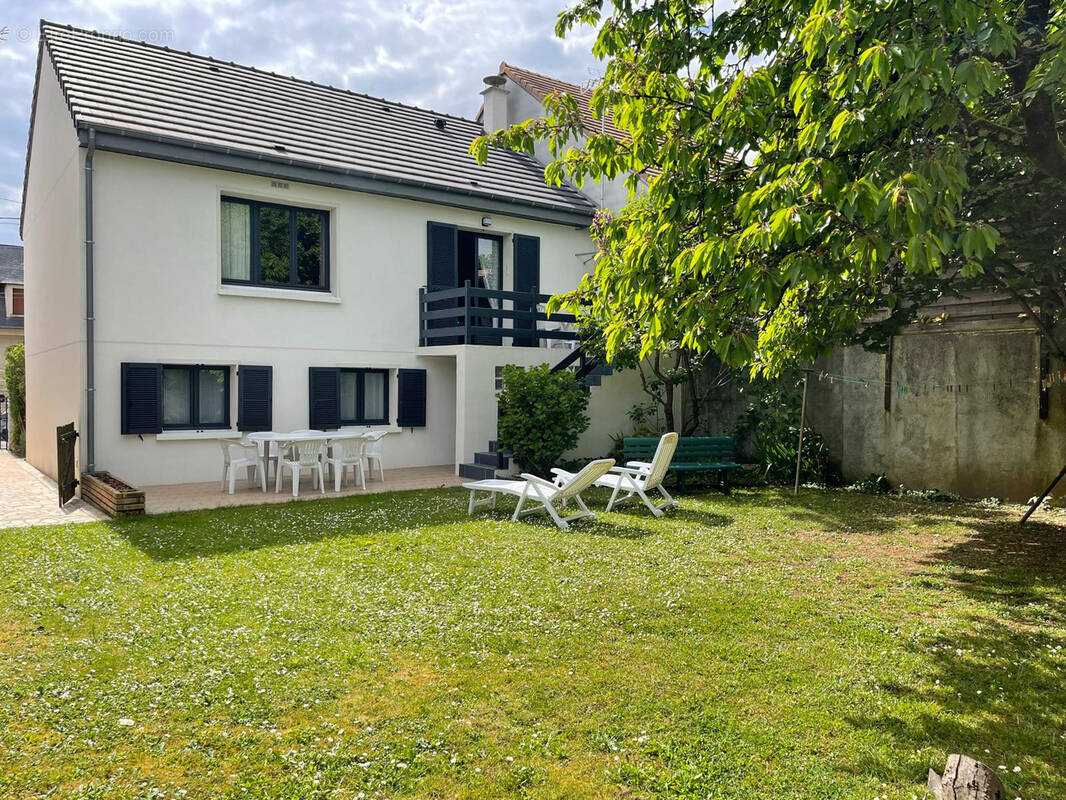 Maison à MITRY-MORY
