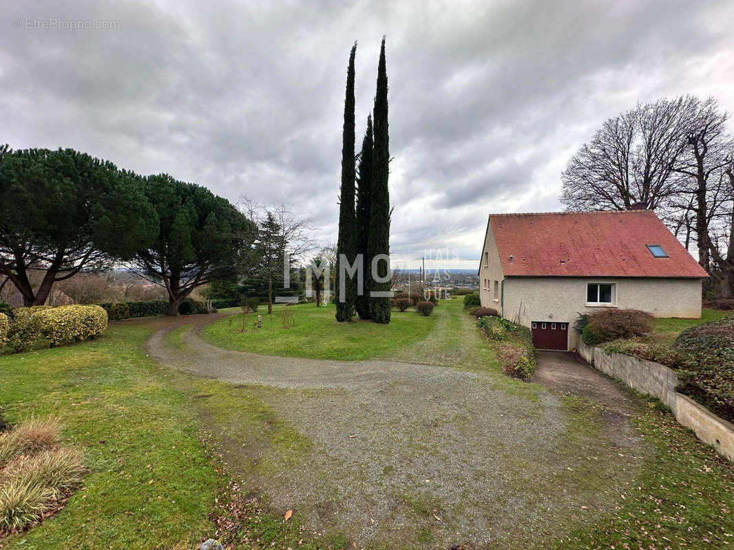Maison à AUBIGNE-RACAN
