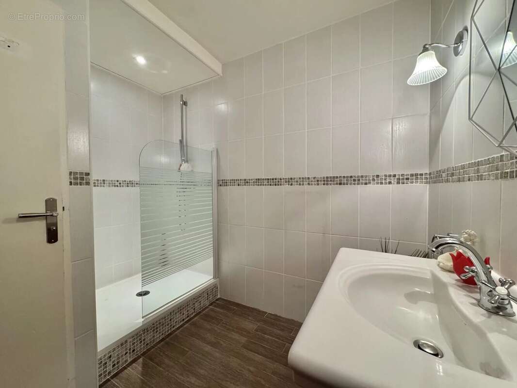 Appartement à VERRIERES-LE-BUISSON