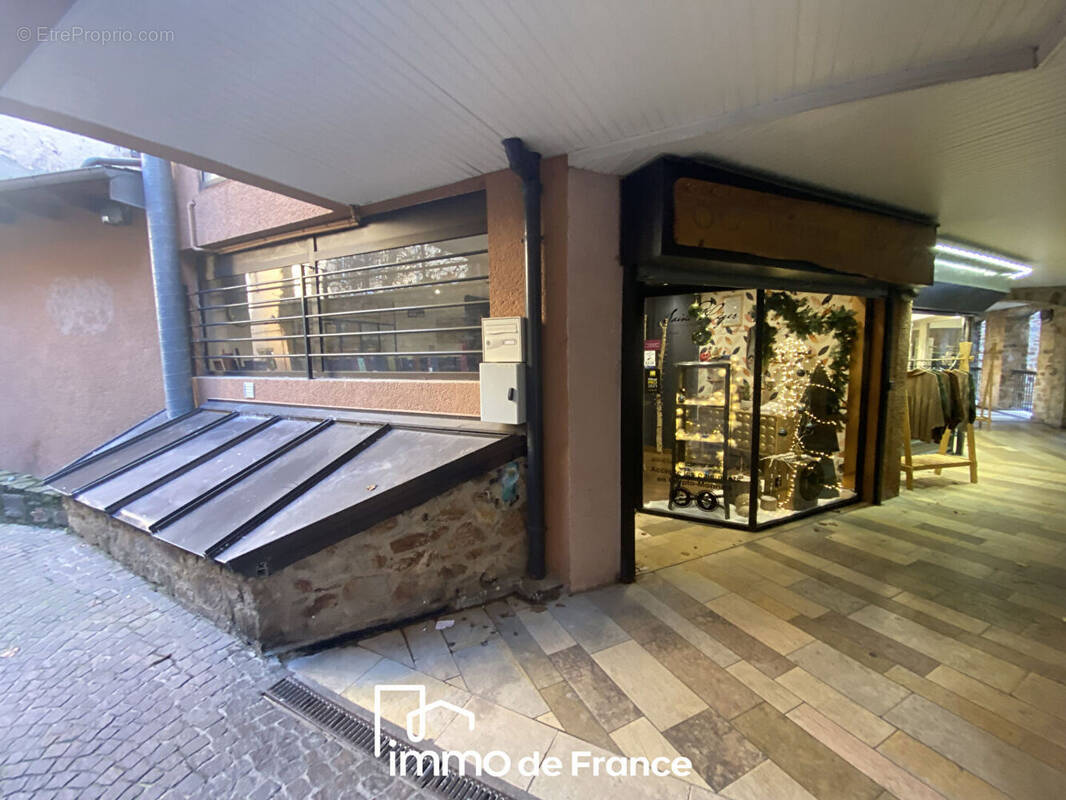 Commerce à RODEZ