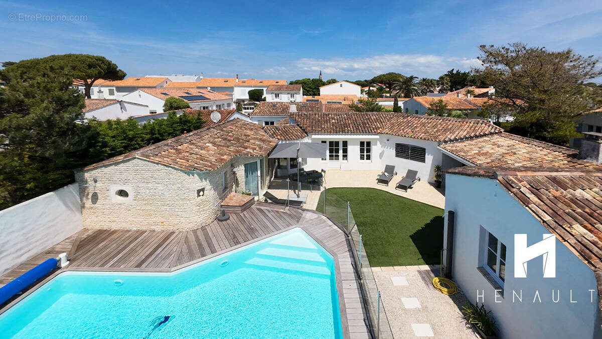 Maison à LA COUARDE-SUR-MER