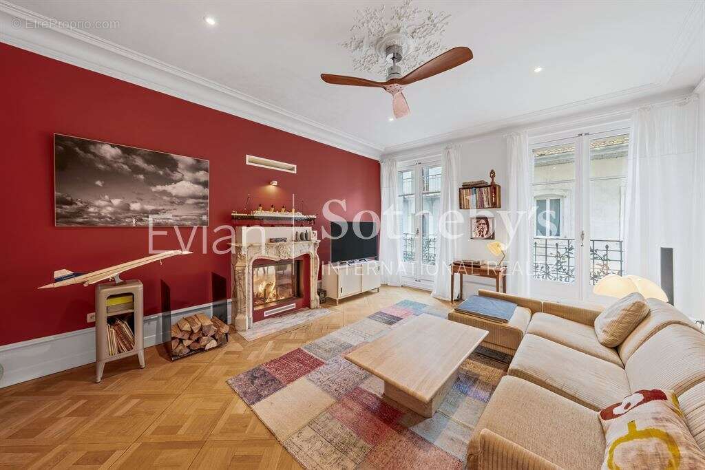 Appartement à EVIAN-LES-BAINS