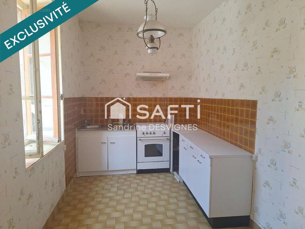 Photo 6 - Maison à SAINT-LEGER-SOUS-BEUVRAY