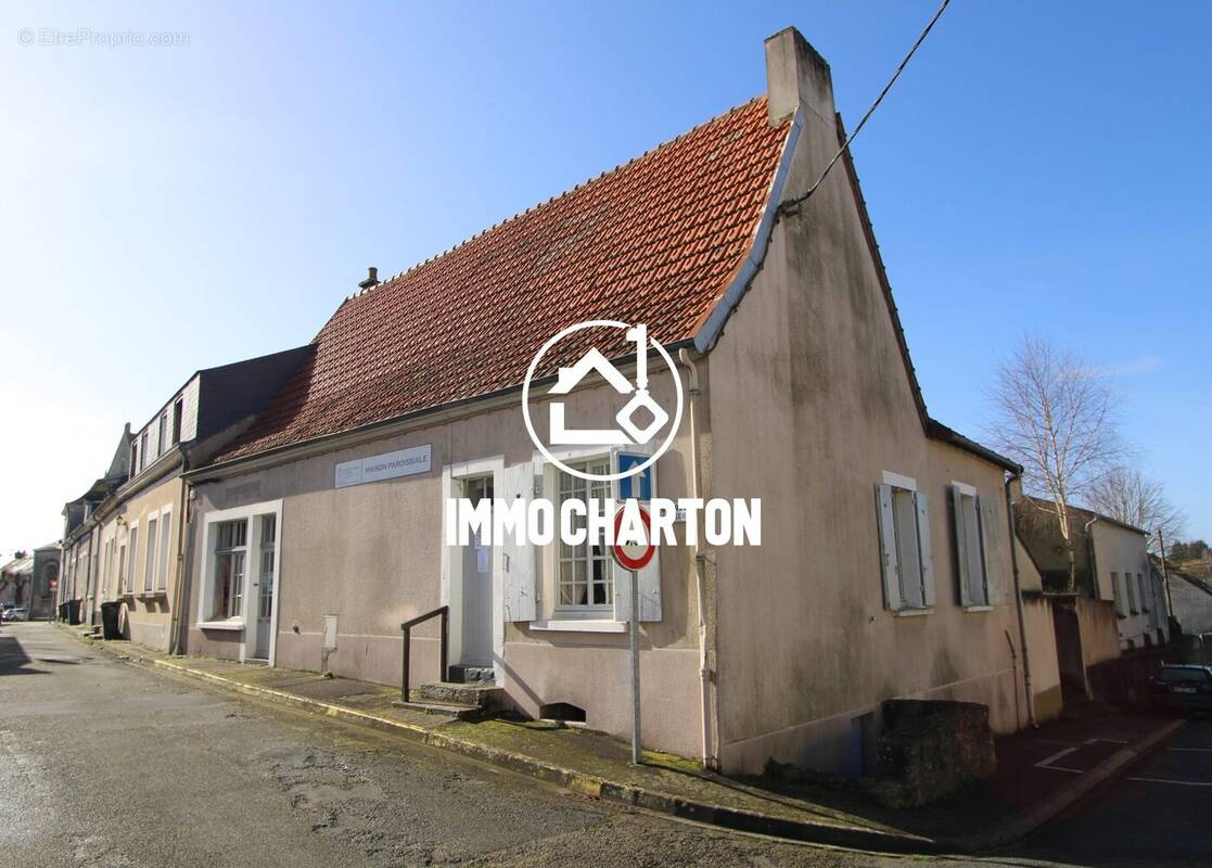 Maison à CERANS-FOULLETOURTE