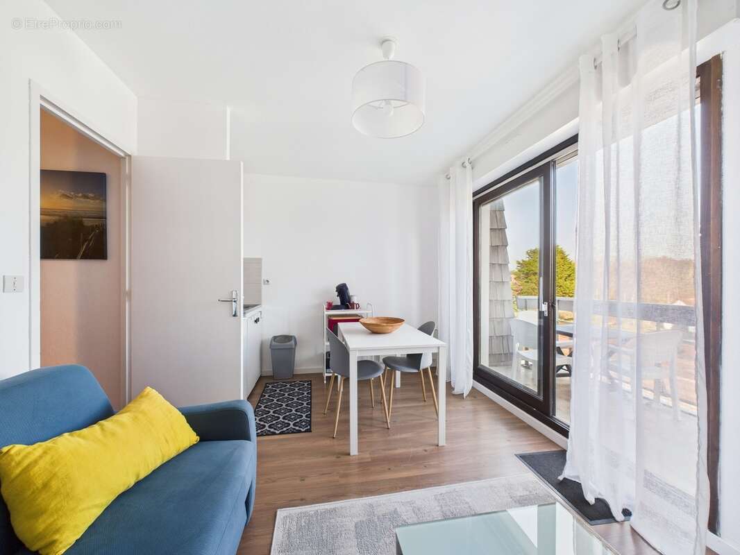 n°6 - Appartement à CAMIERS