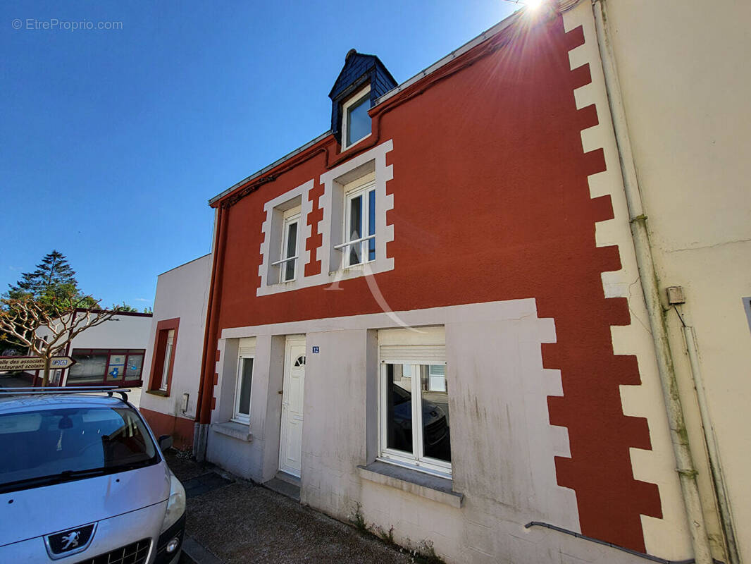 Maison à AVESSAC