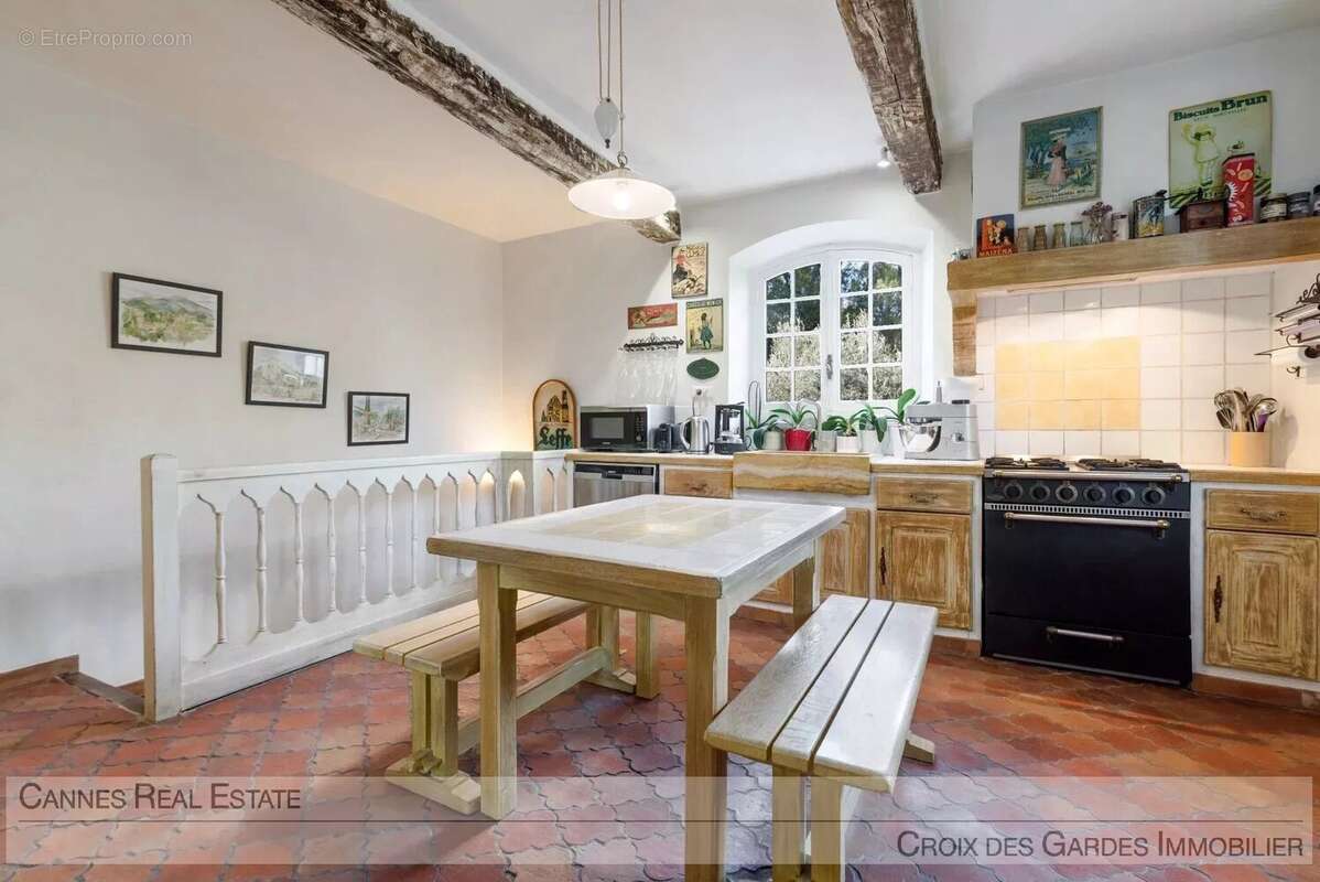 Maison à LE ROURET