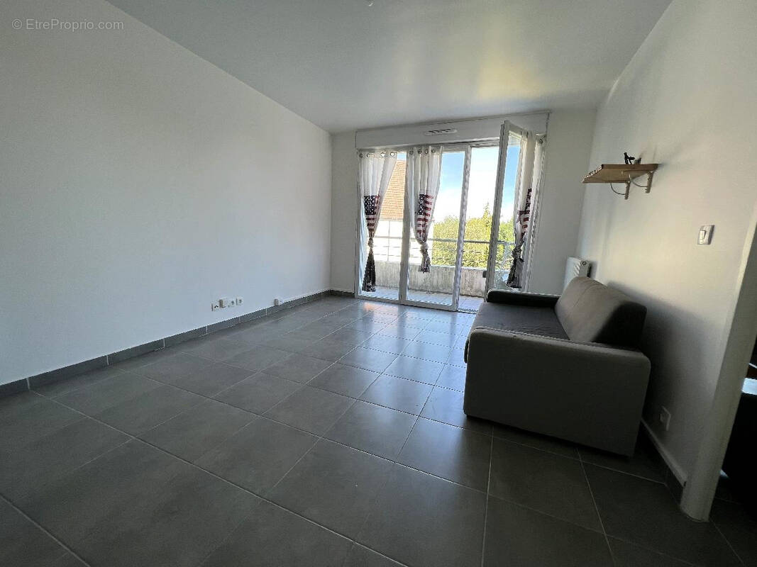 Appartement à PONTAULT-COMBAULT