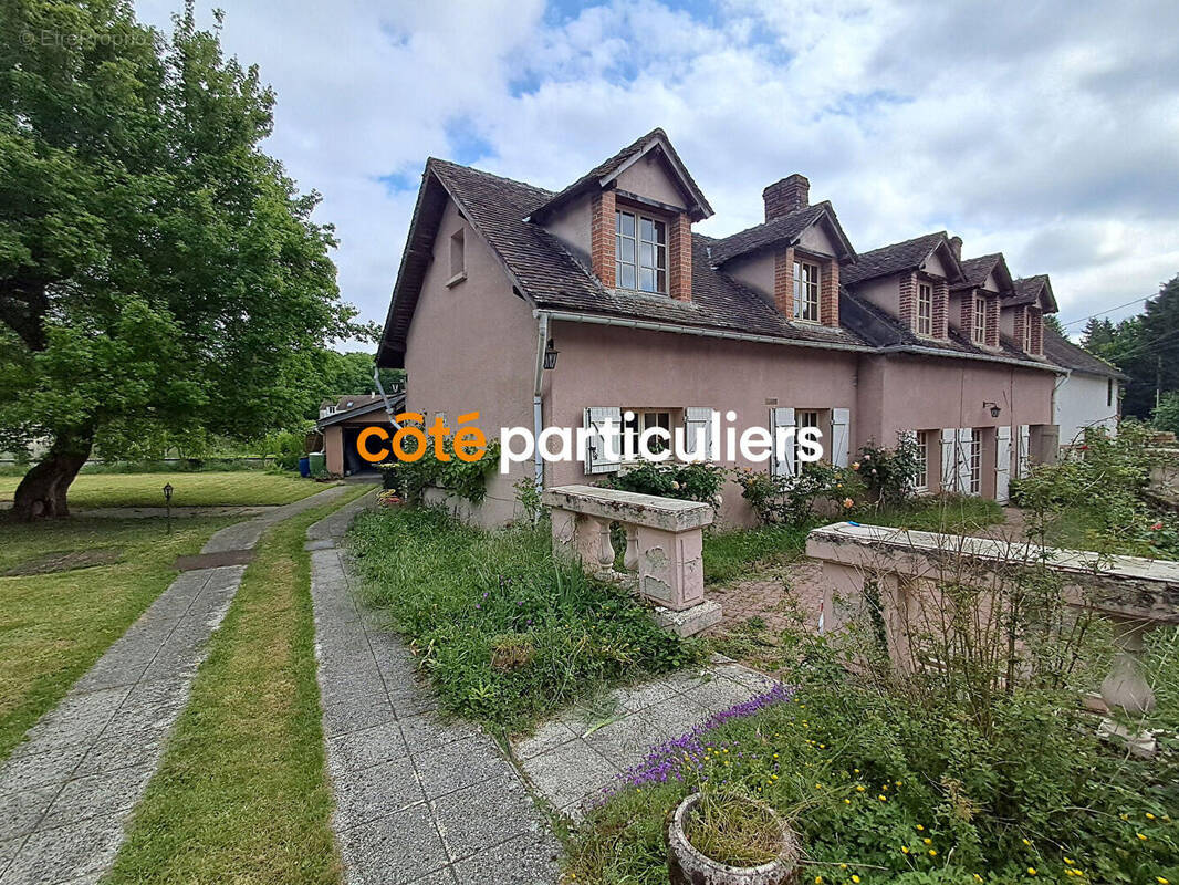 Maison à NARGIS