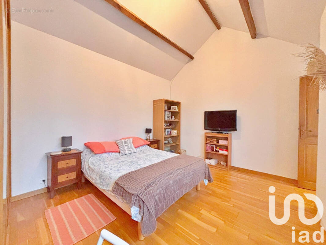 Photo 1 - Maison à SAVIGNY-SUR-ORGE