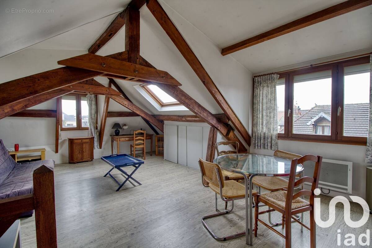 Photo 1 - Appartement à COMPIEGNE