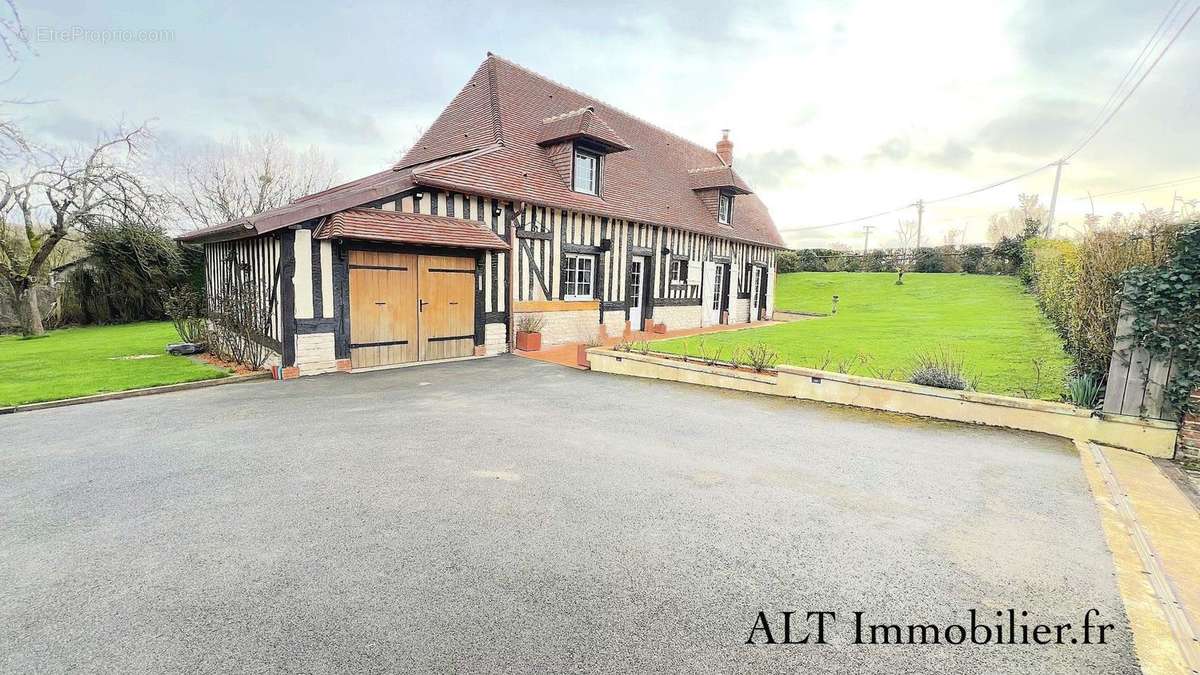 Maison à VIMOUTIERS