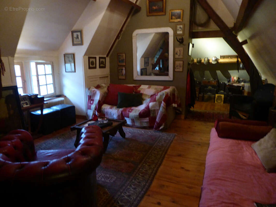 Maison à PONT-L&#039;EVEQUE