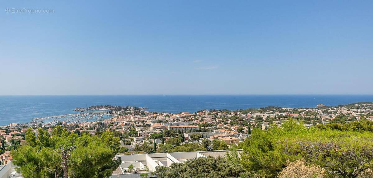 Appartement à BANDOL
