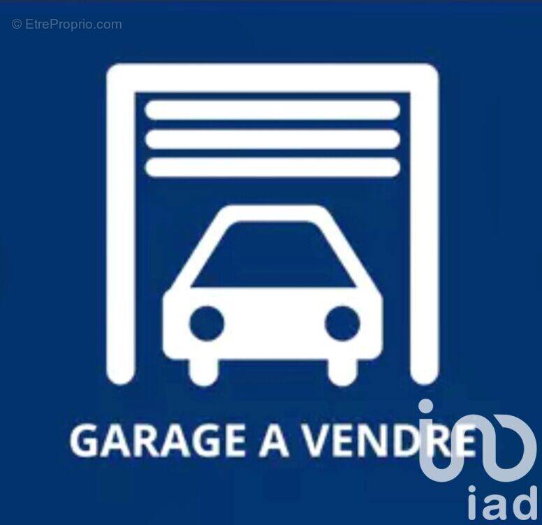 Photo 1 - Parking à VILLENEUVE-SAINT-GEORGES