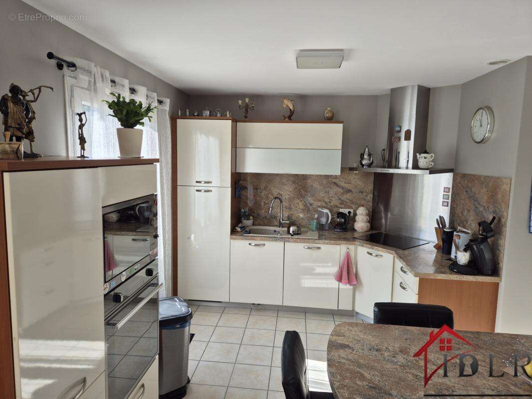 Maison à WASSY