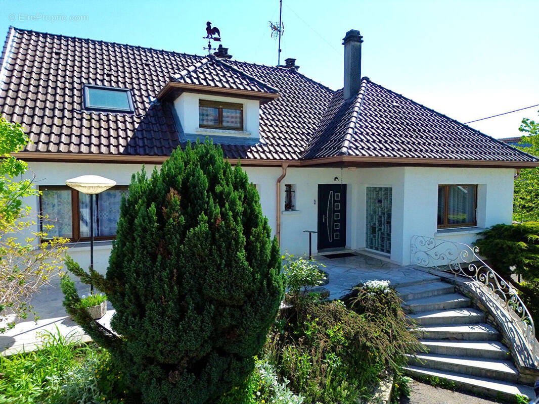Maison à BLAINVILLE-SUR-L&#039;EAU