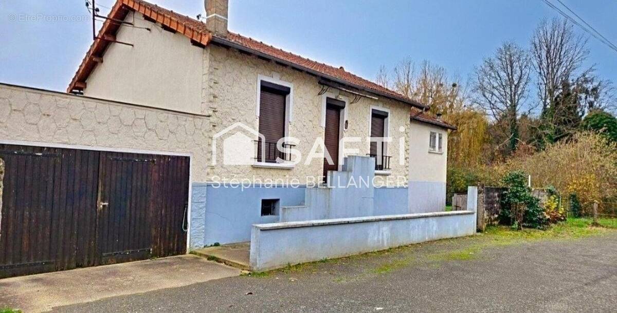 Photo 1 - Maison à LA SUZE-SUR-SARTHE