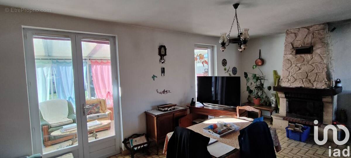Photo 1 - Maison à LA CHAIZE-GIRAUD