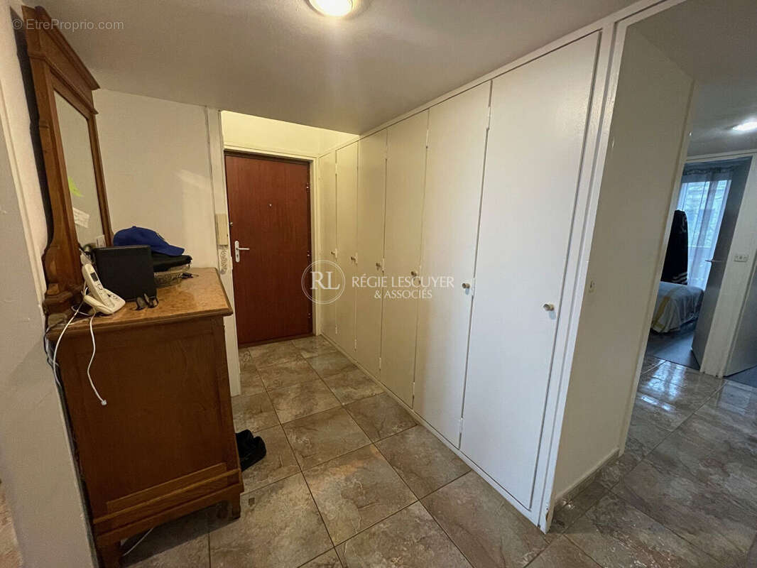 Appartement à LYON-9E