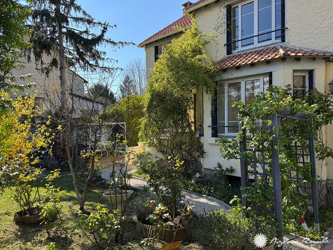 Maison à LE PECQ