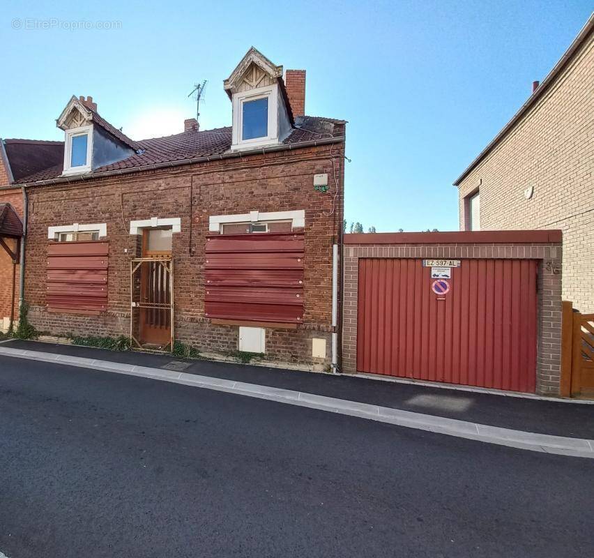 Maison à FOUQUIERES-LES-LENS