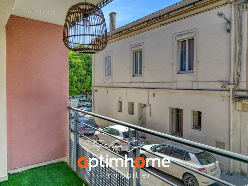 Appartement à NIMES