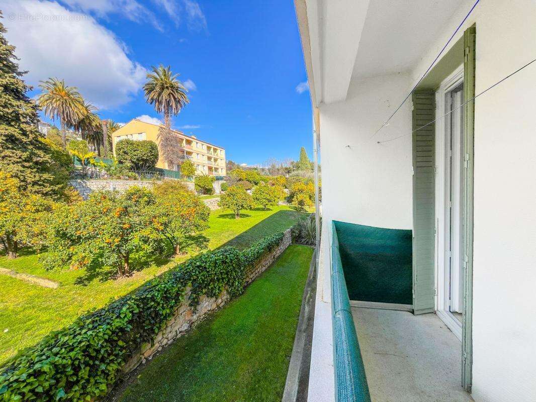 Appartement à VENCE