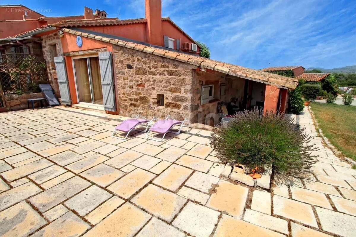 Maison à VIDAUBAN