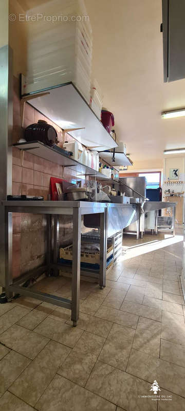 Commerce à DEVESSET