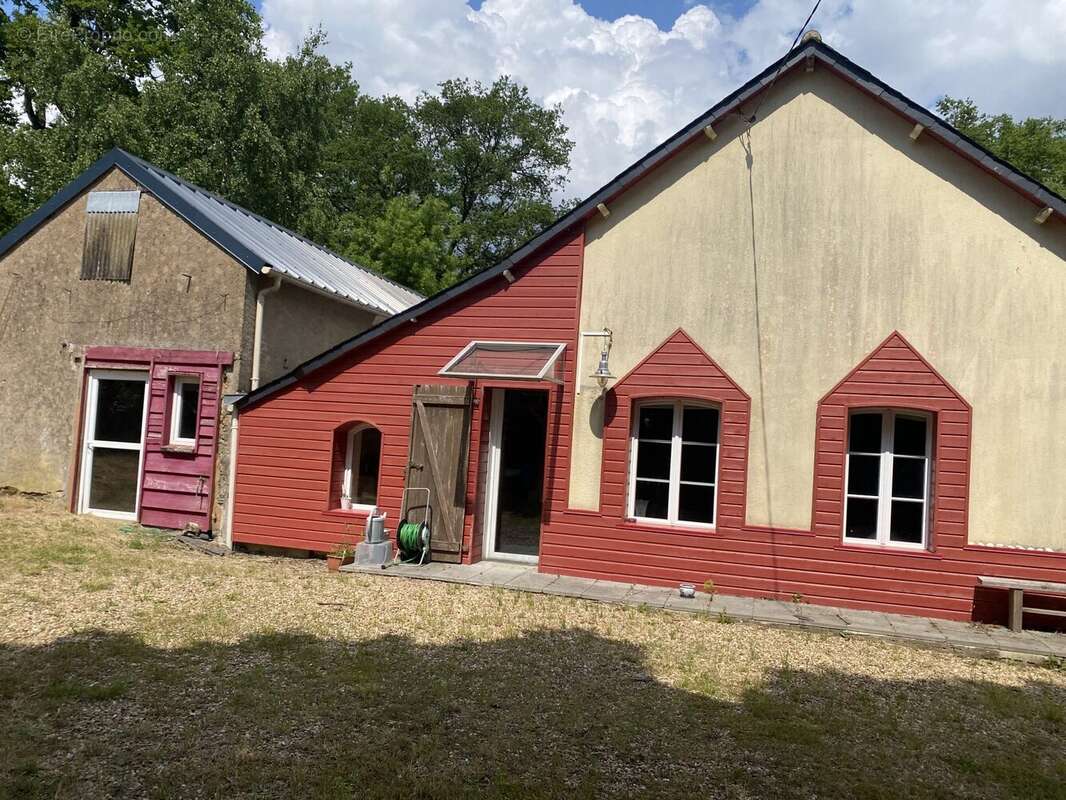 Maison à PLESSE