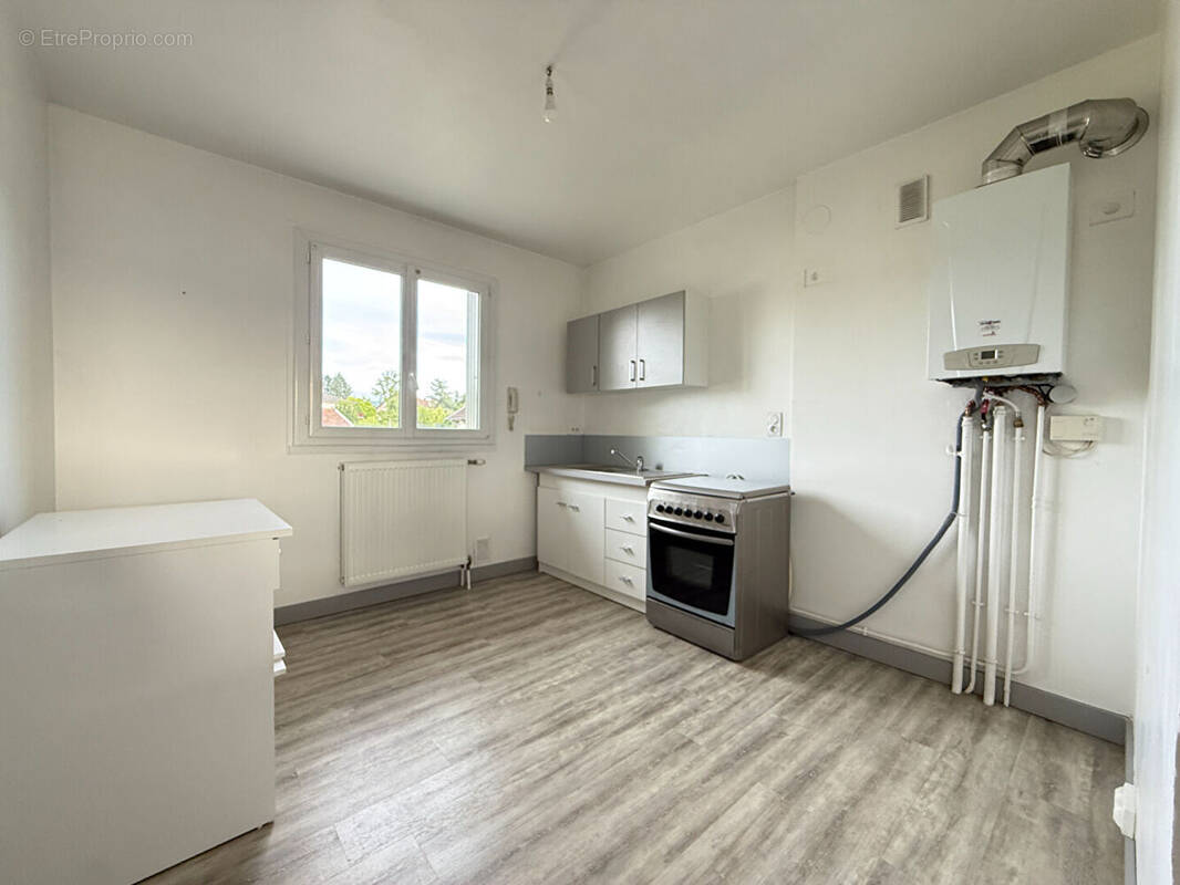 Appartement à LONS-LE-SAUNIER