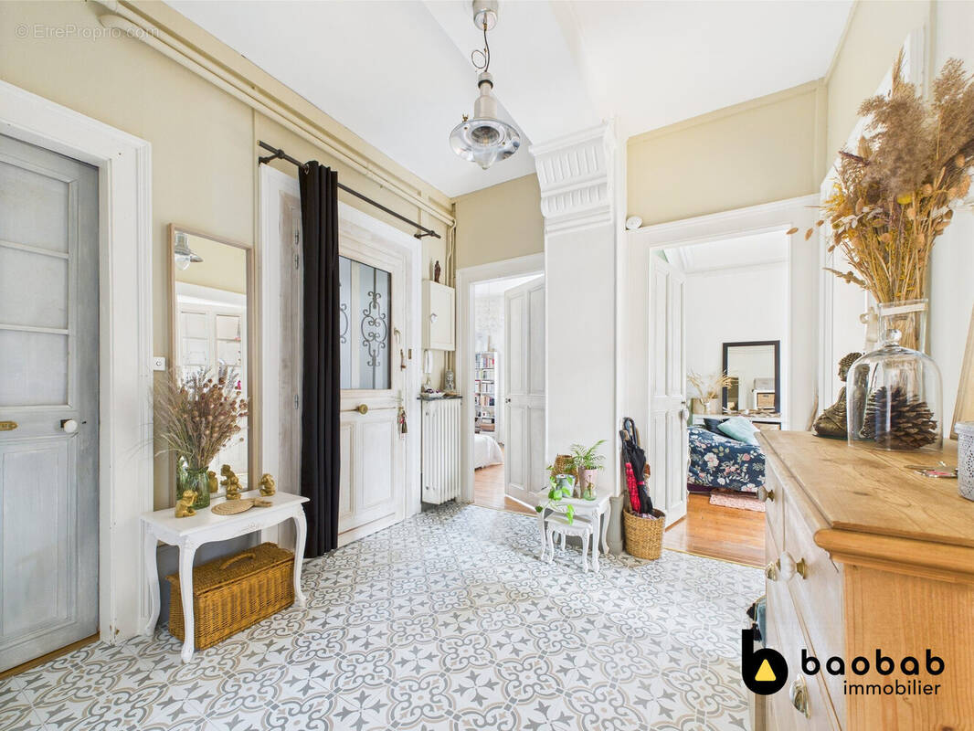Appartement à AIX-LES-BAINS