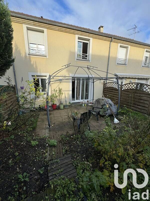 Photo 1 - Maison à MONTGERON