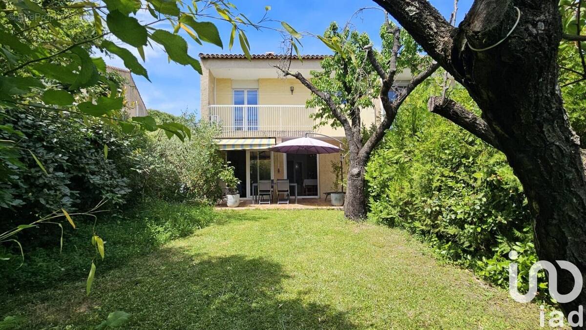 Photo 1 - Maison à VENELLES
