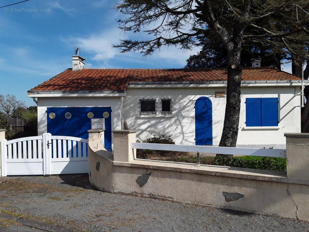 Maison à SAINT-MICHEL-CHEF-CHEF